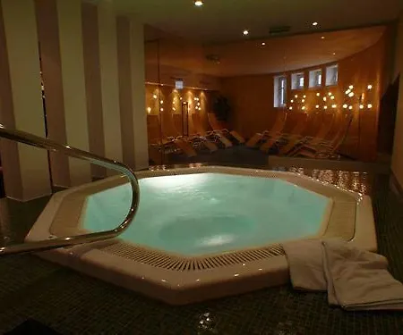 Alpinpark 4*