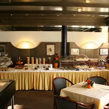 Отель Alpinpark Инсбрук